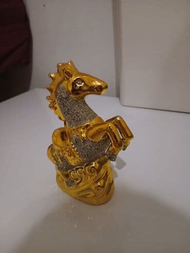 ağ at şəkilləri: Fiqur, Keramika, rəng - Qızılı — 2