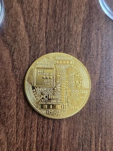 Bitcoin temalı xatirə sikkəsi (fiziki model) - Material: qızılı rəng — 2
