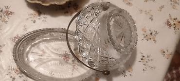 gerb şəkilləri: Kəsimli şüşədən hazırlanmış dekorativ qab dəsti: - Oval formalı şüşə — 2