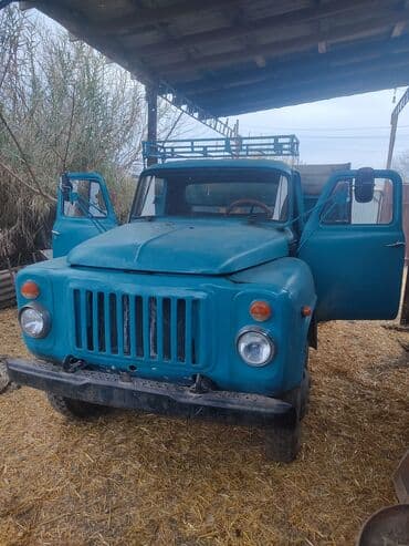 Akkumulyatorlar: QAZ : 0.1 l | 1988 il 13500000 km — 4