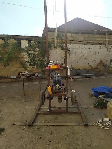 Su quyusu (artezian) qazmaq üçün qurğu. 0 faza 220W ilə işləyir. 30
