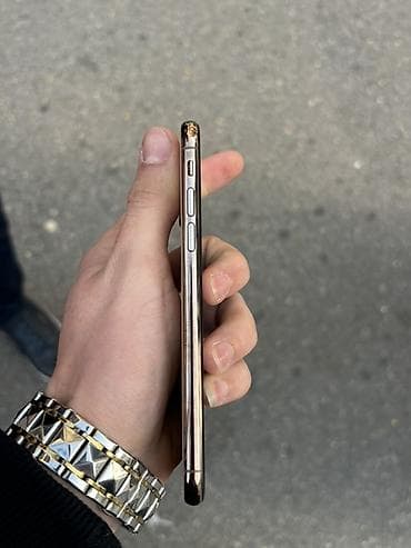 iphone 8 kamera: IPhone Xs, Qızılı, Face ID — 3