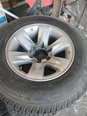 16 disklər: Məhsul: Michelin Agilis CrossClimate şinlər və yüngül lehimli disklər — 1