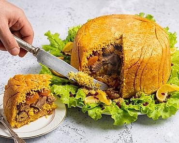 , Şah Plov! Məhsul: Şah plov – zəfəranlı düyü, qızılı lavaş (yuxa)