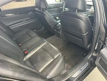 diffuser satisi: BMW 740Li – uzun bazalı premium sedan - Korpusu qara, M paketli — 4