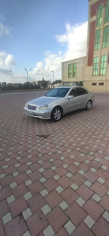 Nəqliyyat: Mercedes-Benz C-Class: 2.7 l | 2002 il Sedan — 5