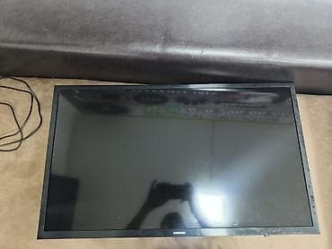 reqemsal aparat: Televizor Samsung LED ekran 32" — 3