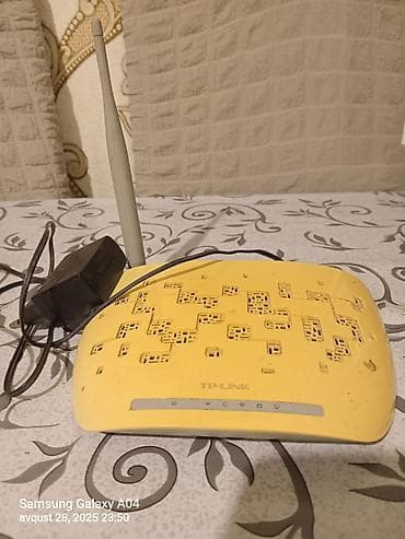 TP-Link Wi‑Fi router Xüsusiyyətlər: - Brend/model: TP-Link (üzərində