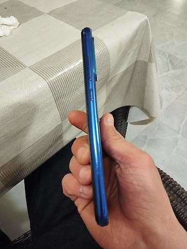 Aro: Xiaomi Redmi smartfon - Model: Redmi (şəkildəki seriya – arxa hissədə — 6