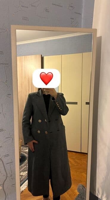 qadınlar üçün uzun palto: Qadın uzun palto - Rəng: qrafit-boz, xırda naxışlı toxuma - Model — 1