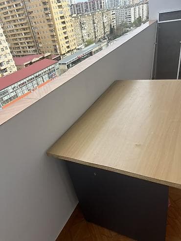 ikinci əl termolar: İşlənmiş, İşçi üçün, Dördbucaq masa — 3