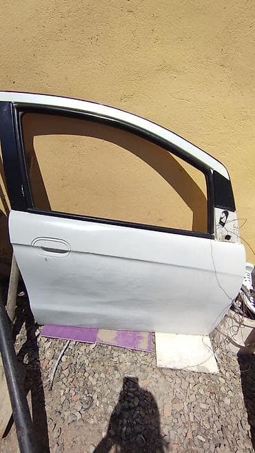 Транспорт: Satılır Changan benni qapıları satılır — 2