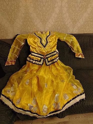 yeni il geyim: Milli geyim 2 cil el hamisi birlikdə satilir boyukler ucun — 4