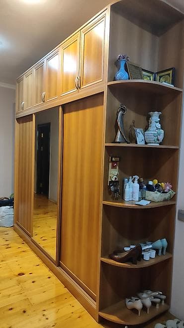 hamam ewyalari: 3 qapılı, Güzgülü, Qəhvəyi, Digər material, Kupe, Düz dolab — 2