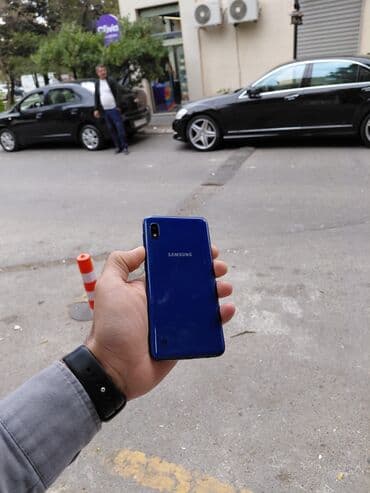 Samsung Galaxy A10, 32 GB, rəng - Göy, Düyməli, Sensor, İki sim kartlı