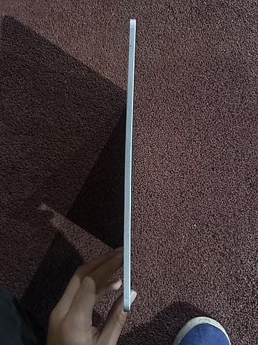 ipad 8: İşlənmiş Apple iPad Pro 12.9 (2022), 12,9", 128 GB, Ünvandan götürmə — 3