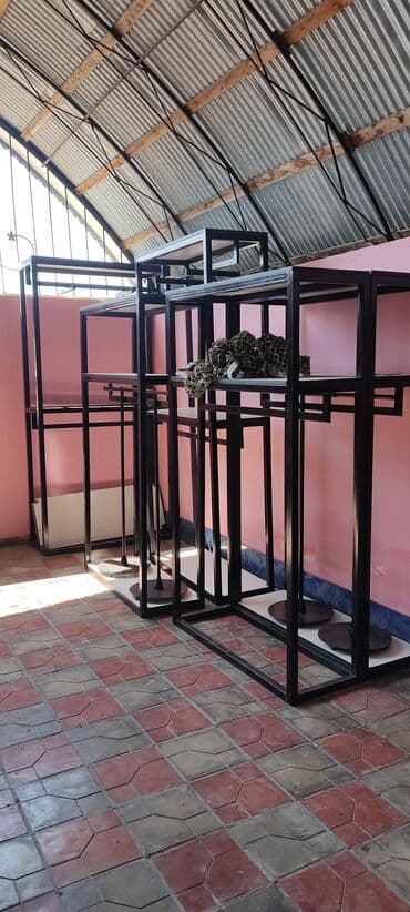 divar vitrini: Magazin açanlar üçün çox sərfəlidir — 3