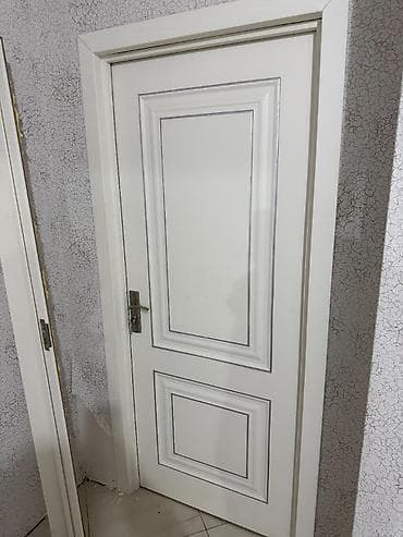 Taxta-şalban: Qonaq otağı üçün İşlənmiş Otaq qapısı 90x200 sm Çərçivə ilə, Zəmanətsiz, Ünvandan götürmə — 1