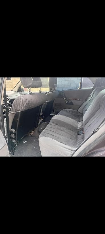 07 satsi: Opel Omega: 2 l | 1994 il 348520 km Sedan — 9