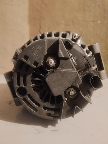 Mersedes Vito dinamosu super işləyir zəmanət verirəm orginaldır