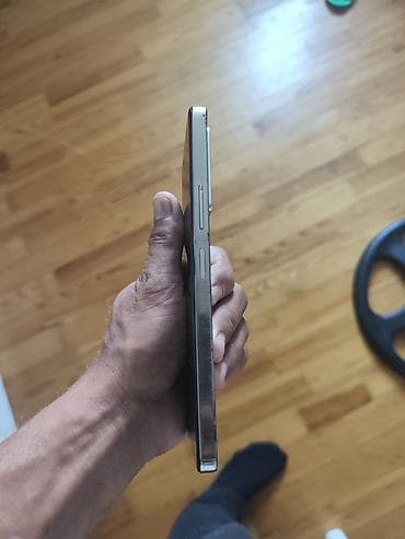 macbook qiymeti: Infinix Note 30 Pro, Simsiz şarj — 4