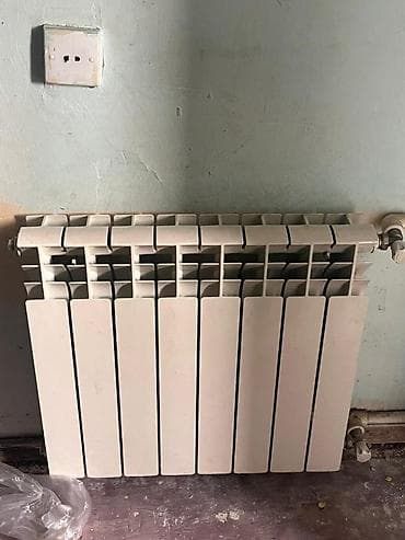 gizdirici radiator: İşlənmiş Seksiyalı Radiator Alüminium, Zəmanətsiz, Kredit yoxdur — 1