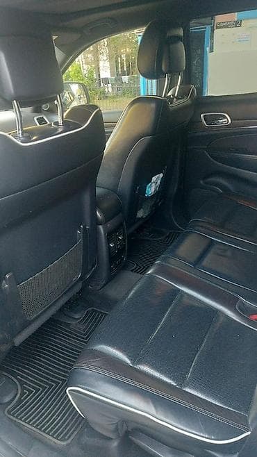 Jeep Grand Cherokee: 3.6 l | 2014 il 195000 km Ofrouder/SUV — 3