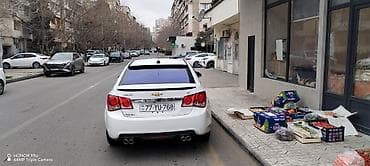 zafira a: Chevrolet Cruze: 1.5 l | 2015 il 356000 km Sedan — 3