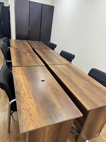 ofisde islenib: Ofis üçün işçi masaları, stullar dəsti və şkaf Təkdə satılır və — 6