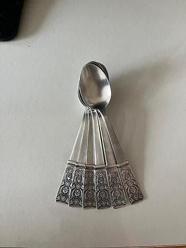 Столовые приборы: Məhsul: 6 ədəd desert/çay qaşığı dəsti Xüsusiyyətlər: - Material — 1