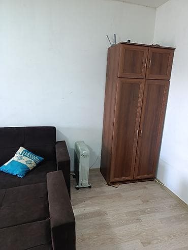 nzs kirayə: Yeni Yasamal 77 son Dayanacaginda 15/15 mertebesi 1 otag Mansard — 3