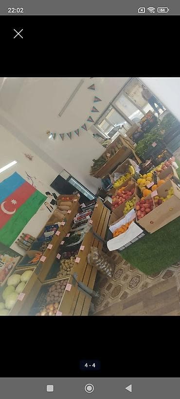 Meyve Terevez vitrinleri polkalari satilir və marojna xaladeniki