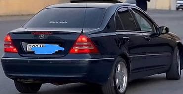 c240 mercedes: Mercedes-Benz C-Class: 2 l | 2001 il Sedan — 3