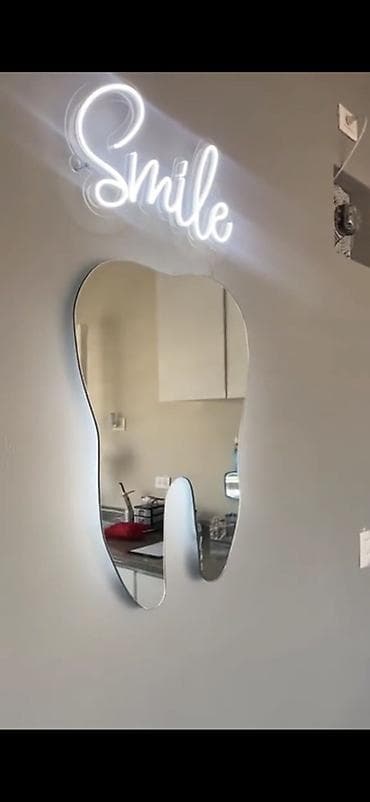 tek guzgu: Güzgü Divar üçün, Dekorativ, Arxa işıqlı — 1