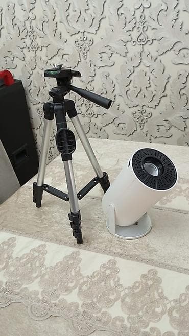 DVD və Blu-ray pleyerlər: Yeni Portativ Proyektor Ünvandan götürmə — 1