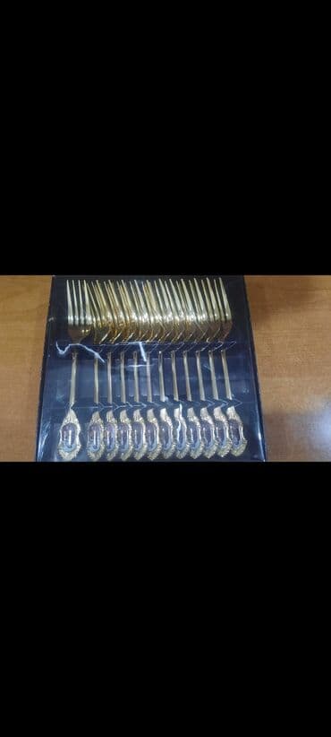 qab qacaq dəstləri: Çəngəl-qaşıq dəsti 12 ədəd xörək qaşığı 12 ədəd çəngəl 6ədəd şirniyyat — 3