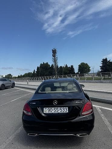 masin tenti: Mercedes-Benz C-Class: 2 l | 2015 il Sedan — 4