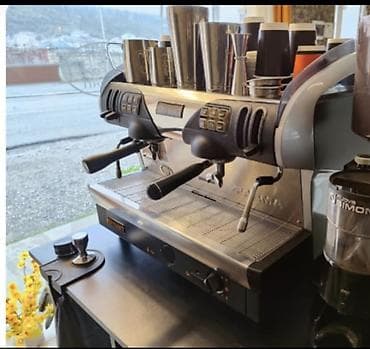 Professional coffee aparatı. grinder(kofemolka).2 eded holder. 2 eded