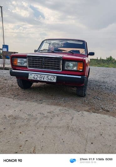 kridit maşınlar: VAZ (LADA) 2107: 1.5 l | 2006 il 85000 km Sedan — 1