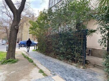 lokbatanda yeni tikilen binalar: Gənclik metrosuna yaxin yerləşən ümumi sahəsi 160 kv,m olan, obyekt — 2