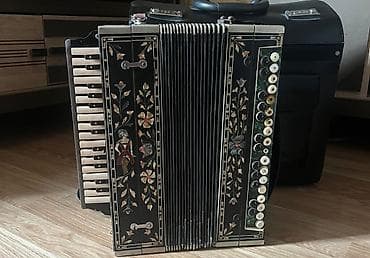 Akkordeon – dekorativ naxışlı, klavişli model - Növ: klavişli — 1