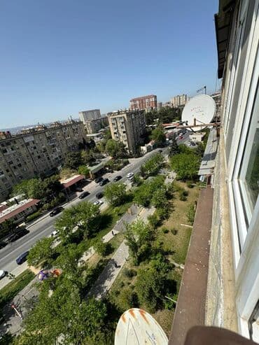 ist petrol tbilisi prospekti: Bakı, Əhmədli, 3 otaqlı, Köhnə tikili, m. Əhmədli, 82 kv. m — 18