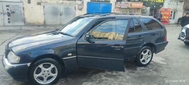 panorama mercedes 2008: Mercedes-Benz C-Class: 2.4 l | 1999 il Van/Minivan — 7