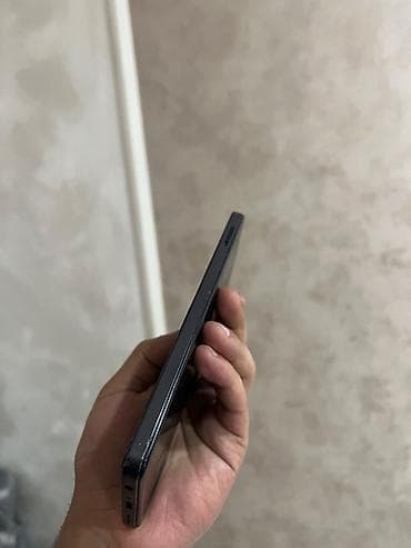 Мобильные телефоны и аксессуары: Tecno Spark 20 Pro, 256 ГБ, цвет - Серый, Отпечаток пальца, Face ID — 5
