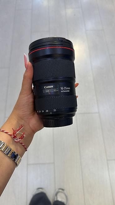 motorlar: Canon EF 16-35mm ULTRASONIC geniş bucaqlı zoom obyektiv. - Fokus — 1