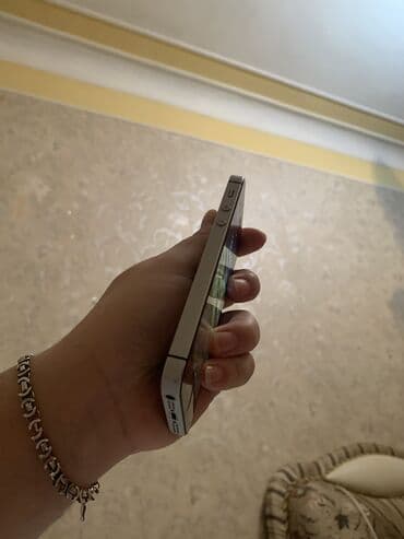 Mobil telefon və aksesuarlar: IPhone SE, 16 GB, Gümüşü, Barmaq izi — 2