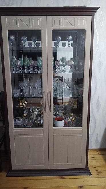 Şkaf 70 azn .Ofise salona eve her yerde işlətmek olar Unvan — 2