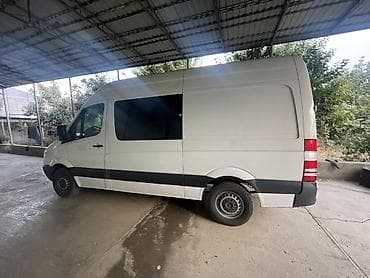 arxa panel: Mercedes-Benz Sprinter ağ rəngli, uzun kuzovlu, yüksək tavanlı — 2