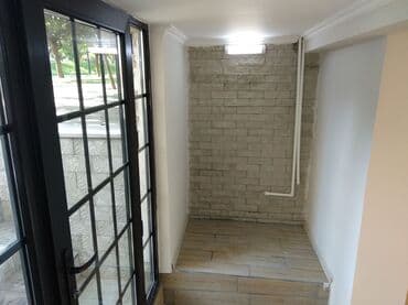 Гаражи: Azadliq prospektinde obyekt icareye verilir, yolun qiraginda — 2