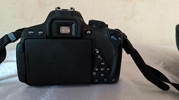galaxy s20 fe: Canon EOS 700D fotoaparatı satılır Fotoaparat şəxsi istifadə üçün — 1